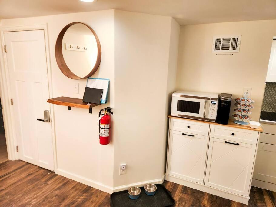 Charming Guest Suite Near Denver Colorado เองเกิลวู้ด ภายนอก รูปภาพ