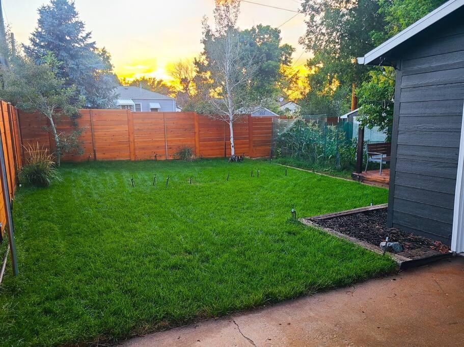 Charming Guest Suite Near Denver Colorado เองเกิลวู้ด ภายนอก รูปภาพ